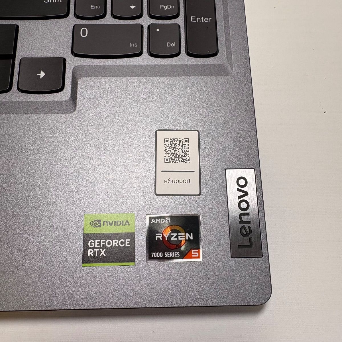 LENOVO LOQ 15ARP9 Gaming Laptop 15.6" FHD, Ryzen 5 7235HS, 12GB, 512GB, RTX 4050 - hình ảnh