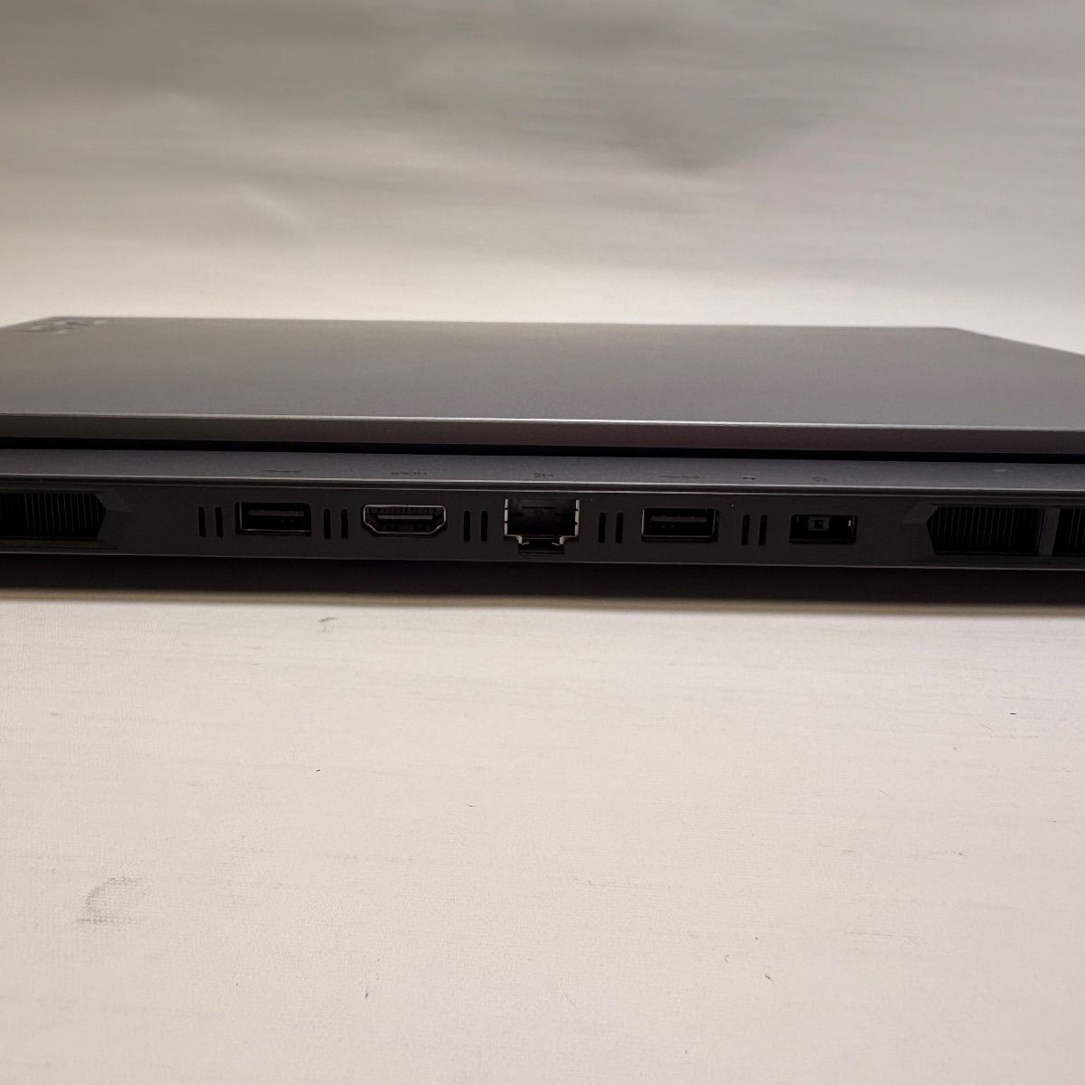 LENOVO LOQ 15ARP9 Gaming Laptop 15.6" FHD, Ryzen 5 7235HS, 12GB, 512GB, RTX 4050 - hình ảnh