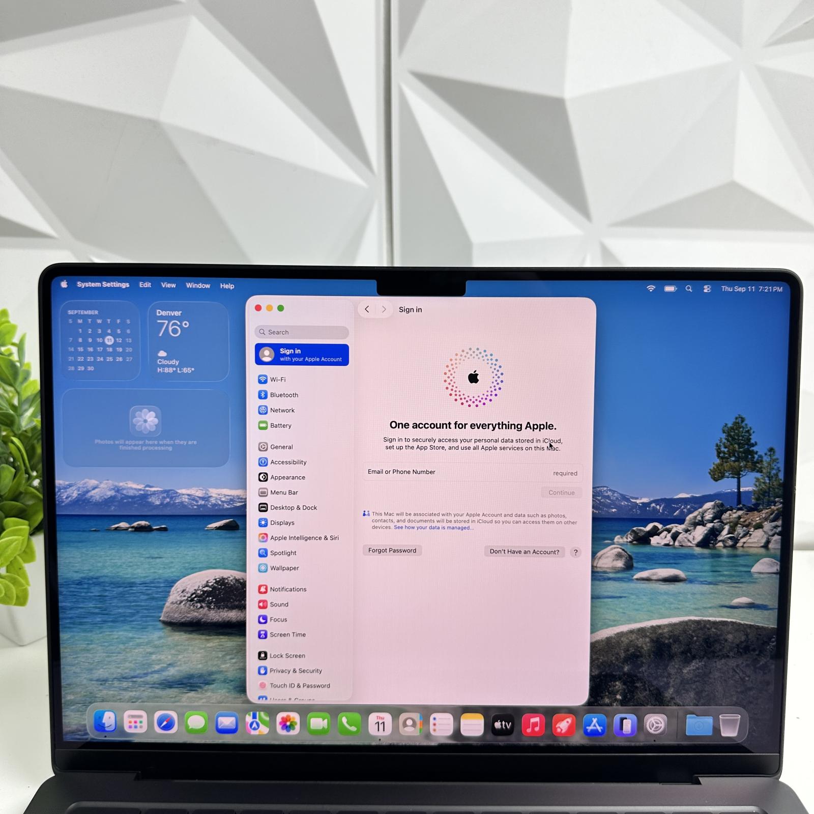 MacBook Pro (14-inch, Nov 2024, Apple M4) 10-Core GPU, 16GB