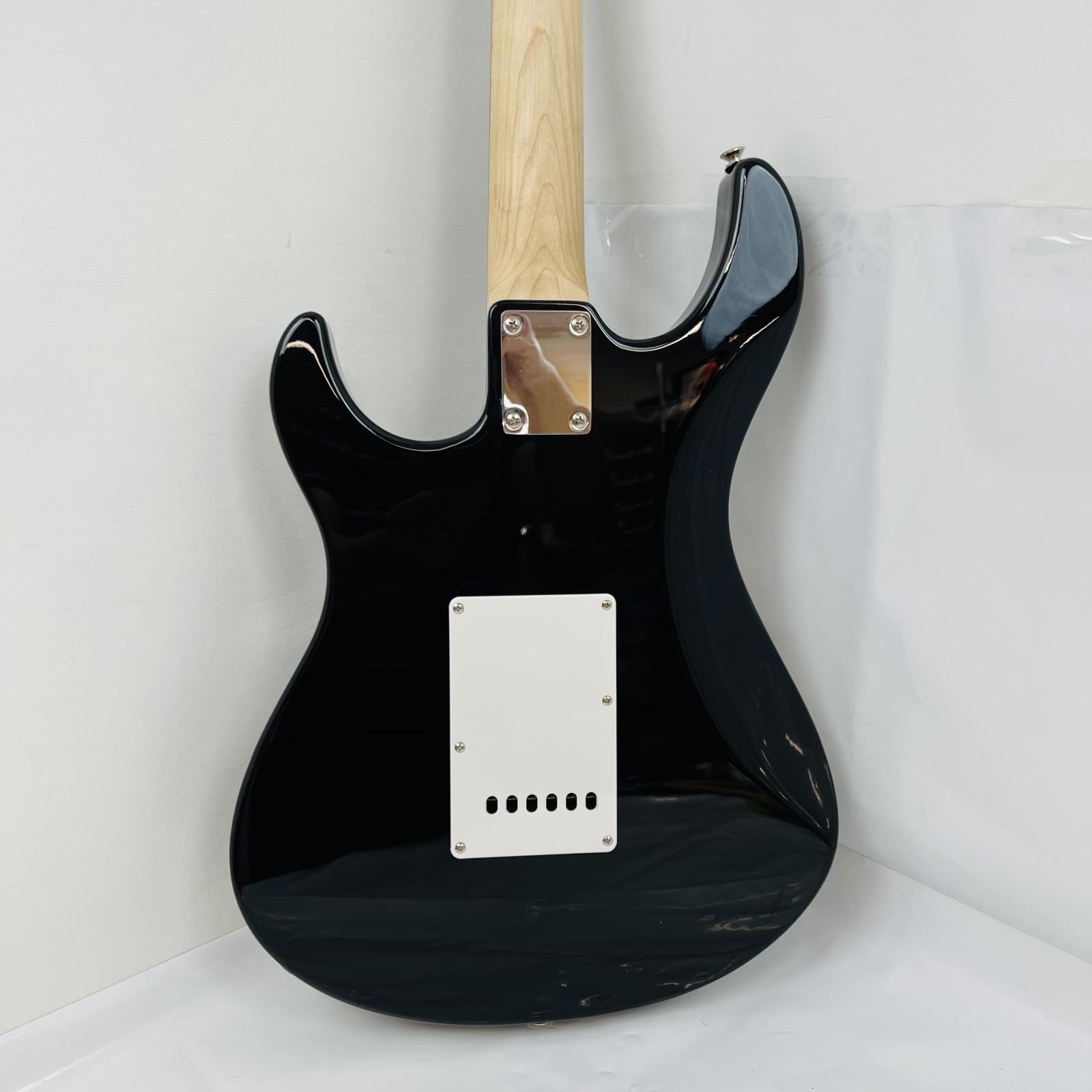 Yamaha PAC012 Double Cutaway Electric Guitar - hình ảnh