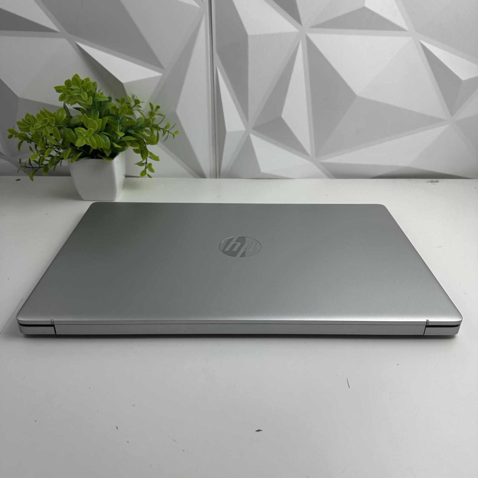HP 17 Laptop, 17.3" FHD, AMD Ryzen 5 7530U, 8GB, 512GB SSD, Silver - hình ảnh