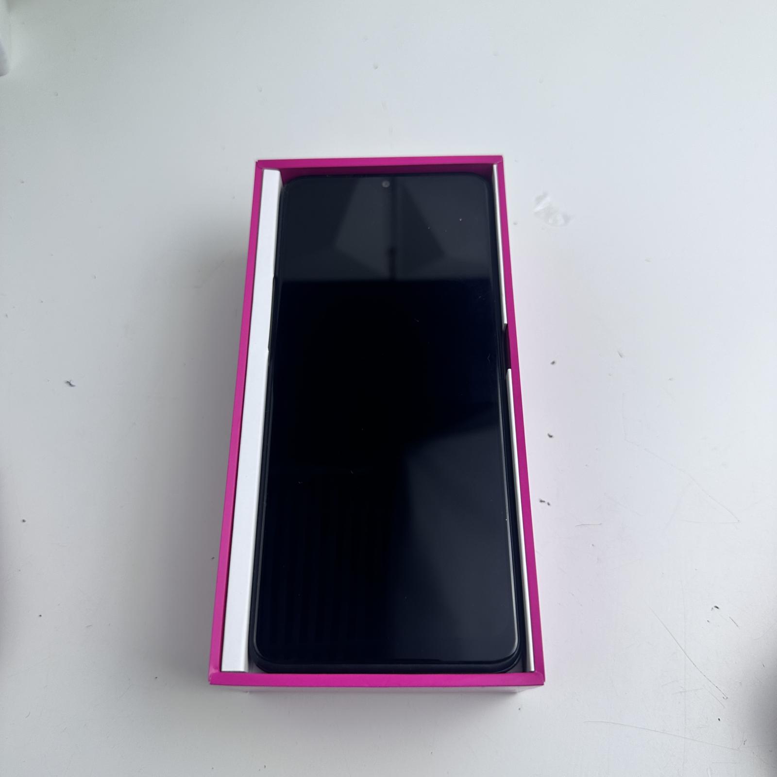 T-Mobile Revvl V+ 5G Android Smartphone | 64GB | Unlocked - hình ảnh