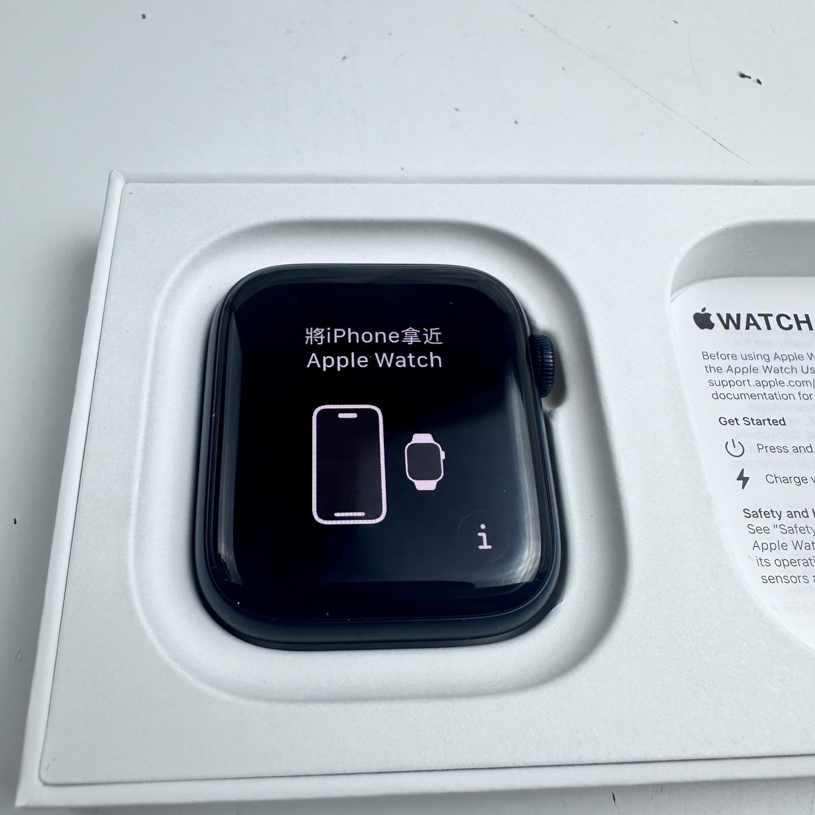 Apple Watch SE (Gen 2, Cellular) 44mm GPS Midnight AL Mid Sport Band M/L  - hình ảnh