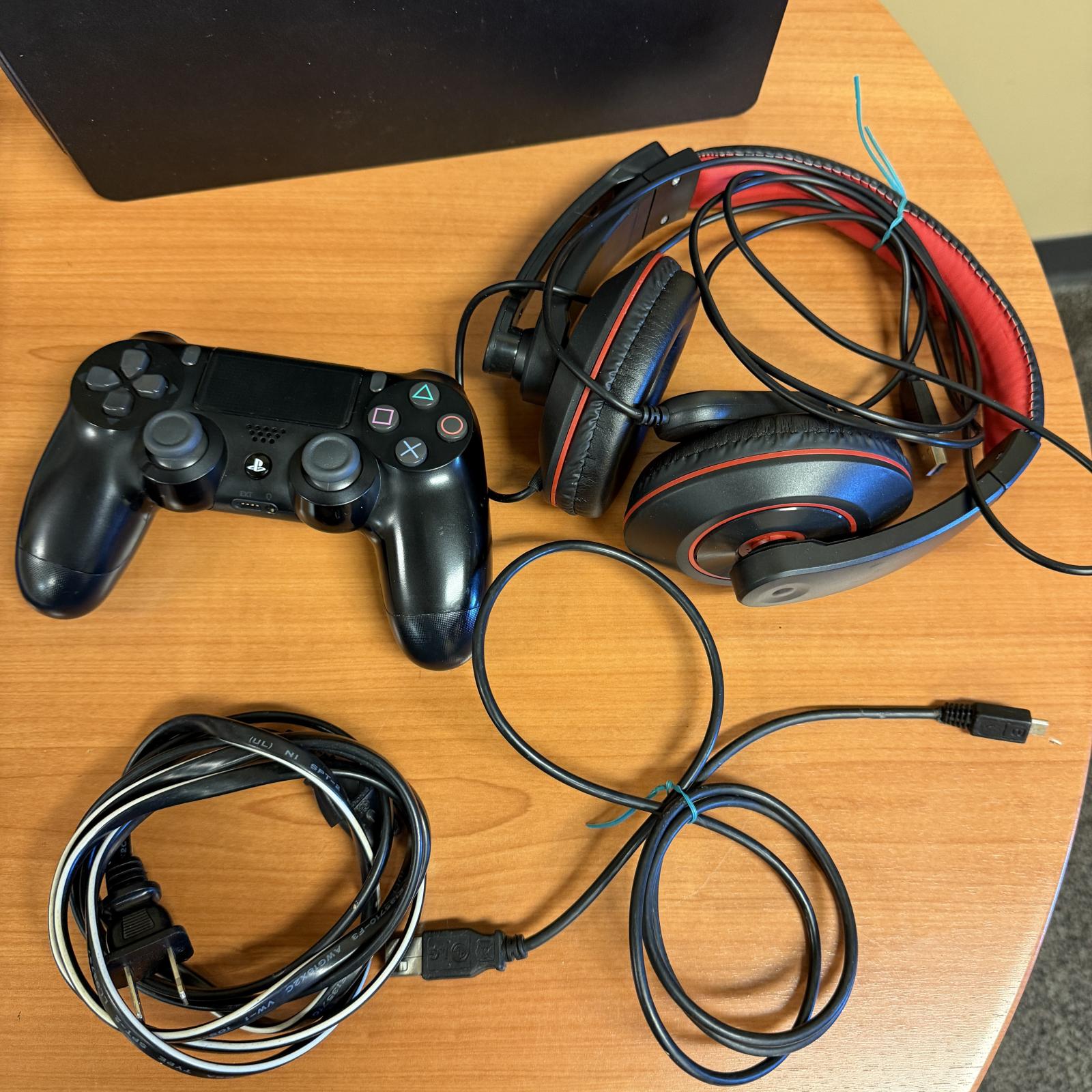 Sony PlayStation 4 Slim Console Bundle – 4 Games + Controller + Headset - hình ảnh