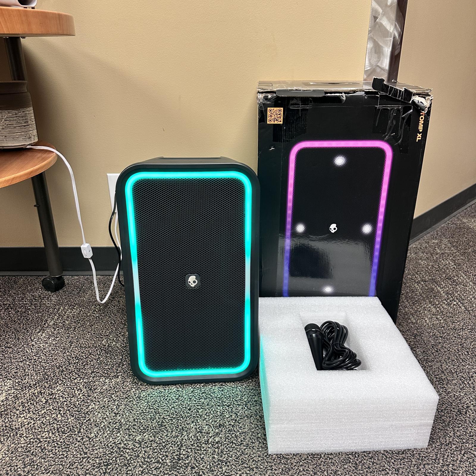 SkullCandy STOMP XL Party Speaker, Portable Bluetooth, Powerful Bass, LED Lights - hình ảnh