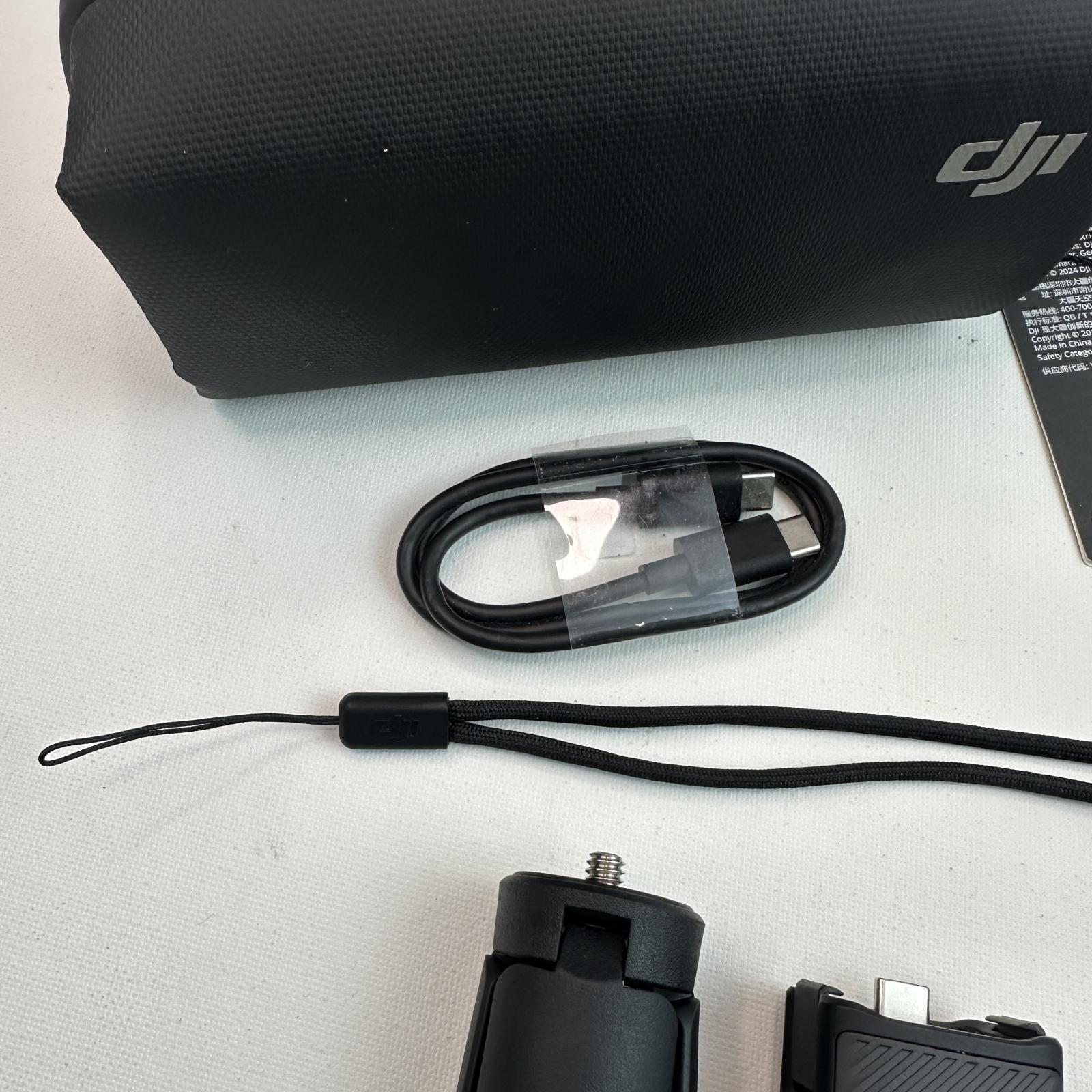 DJI Osmo Pocket 3 Creator Combo *Please READ*  - hình ảnh