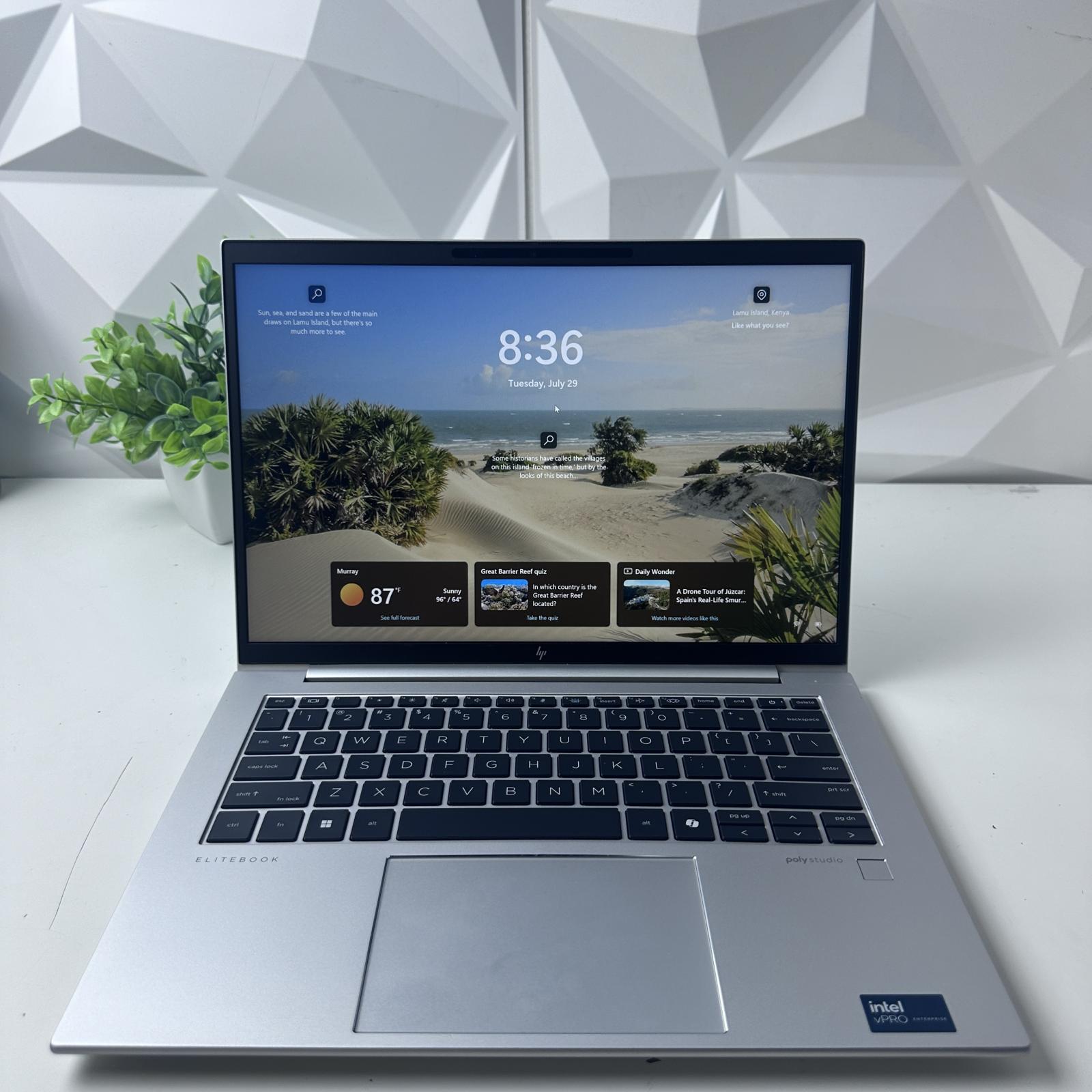 HP EliteBook 840 G11 Laptop, 14" Touchscreen, Ultra 5 135U, 32GB RAM, 256GB SSD - hình ảnh