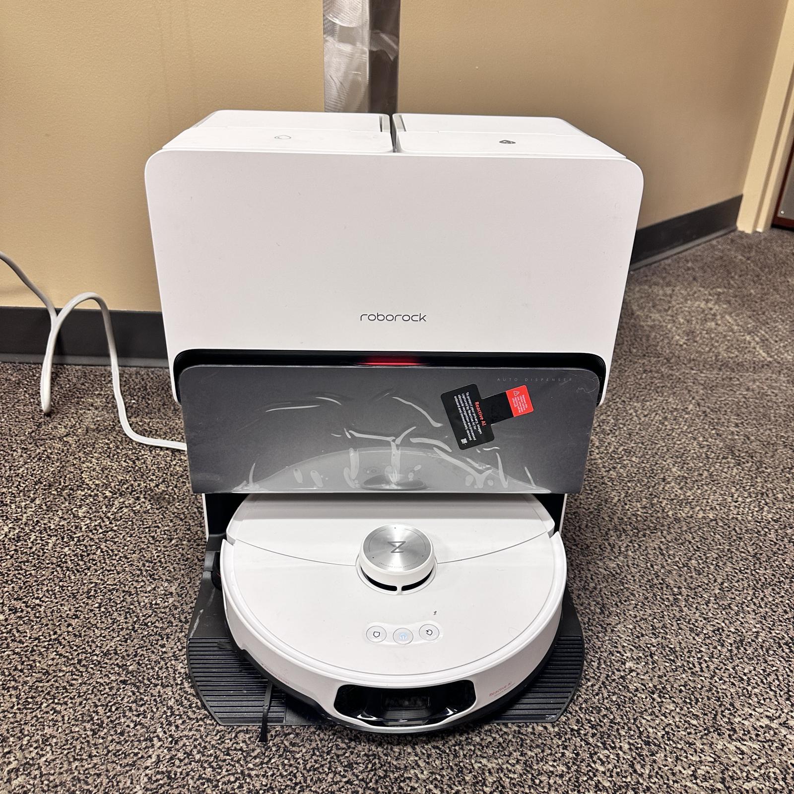 Roborock S8 MaxV Ultra Smart Robot Vacuum & Mop – Self-Cleaning Dock - hình ảnh